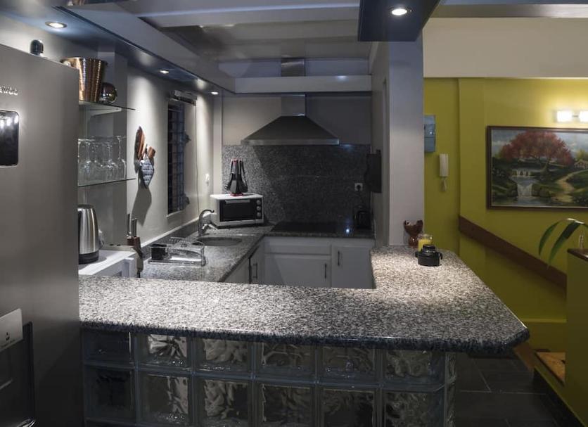 Kitchen Photo