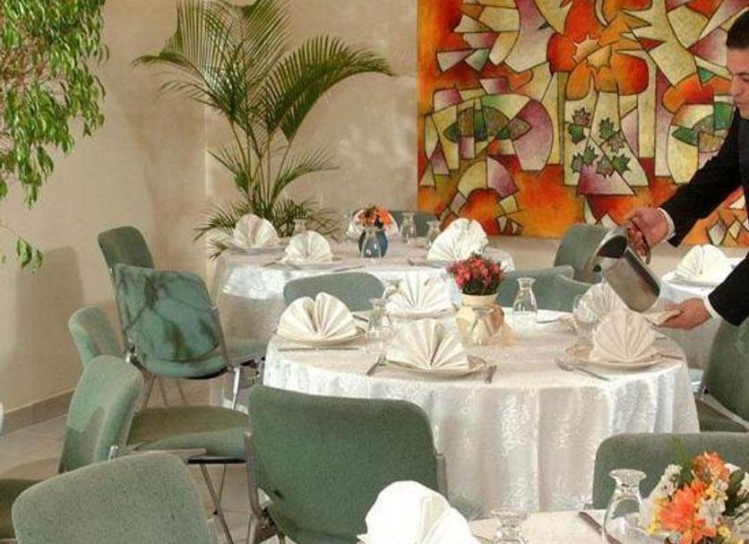 Banquet hall Photo