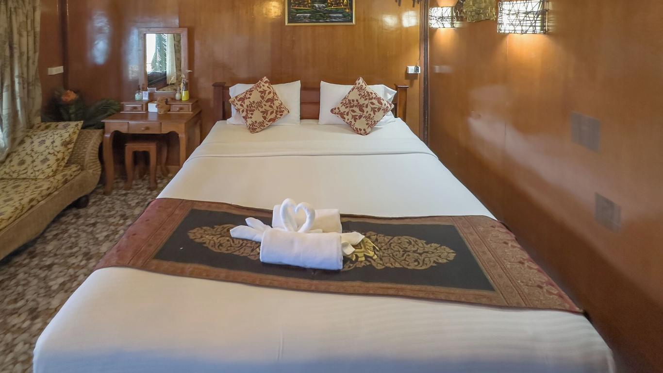 Tongta Phaview Resort