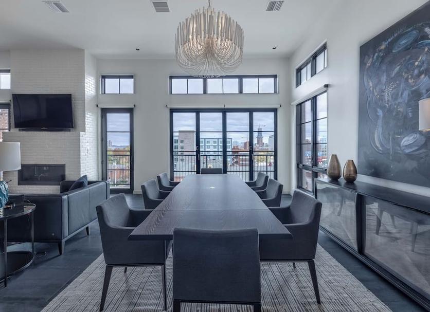 Dining room Photo