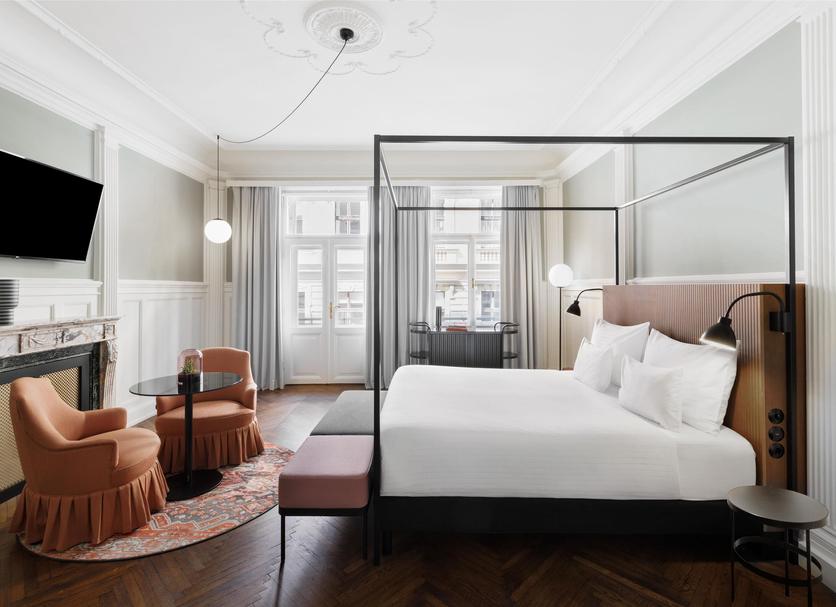 Bedroom Photo