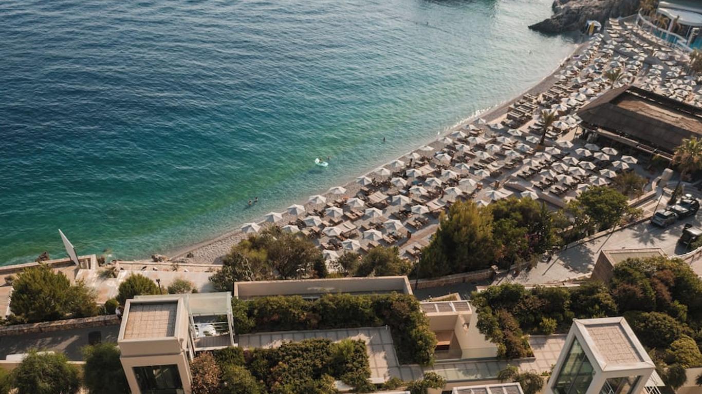 Folie Marine Hotel & Beach Club