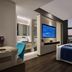 Yitel Yangzhou Qionghua Building Grand Canal Dongguan Street Experience Branch room with TV and city view