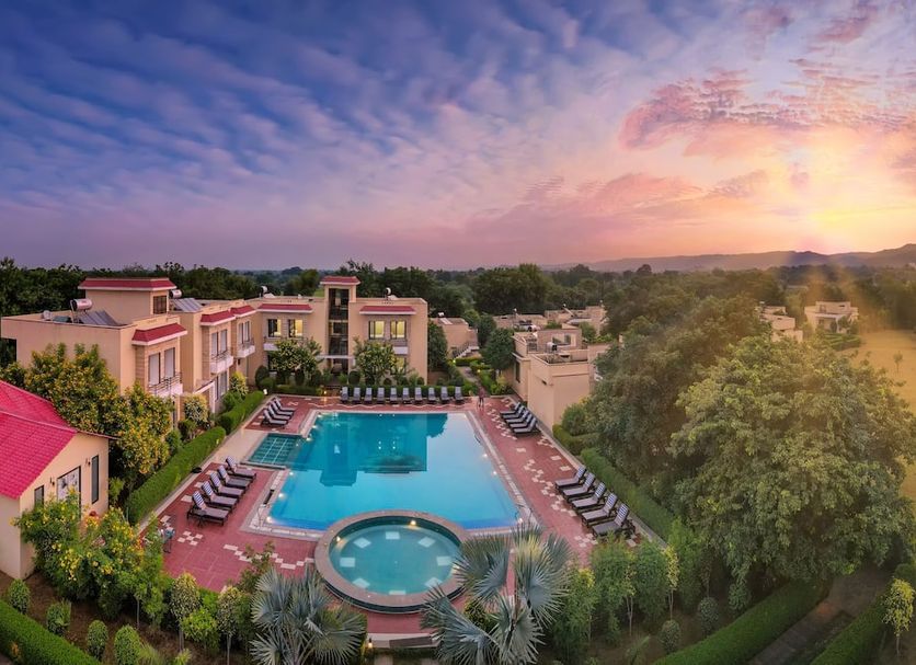 Jungle Vilas in Sawāi Madhopur with a rooftop pool, hot tub, and sunset views