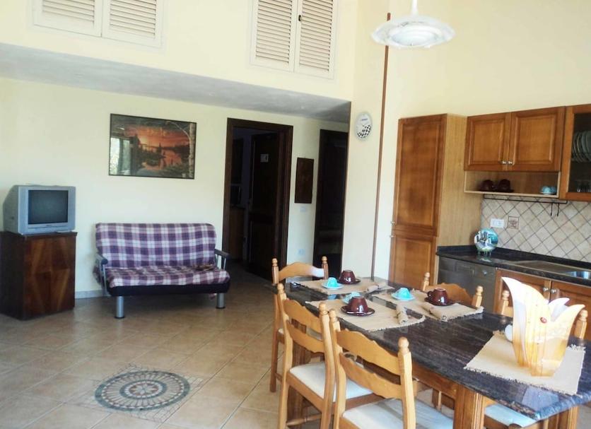 Dining room Photo