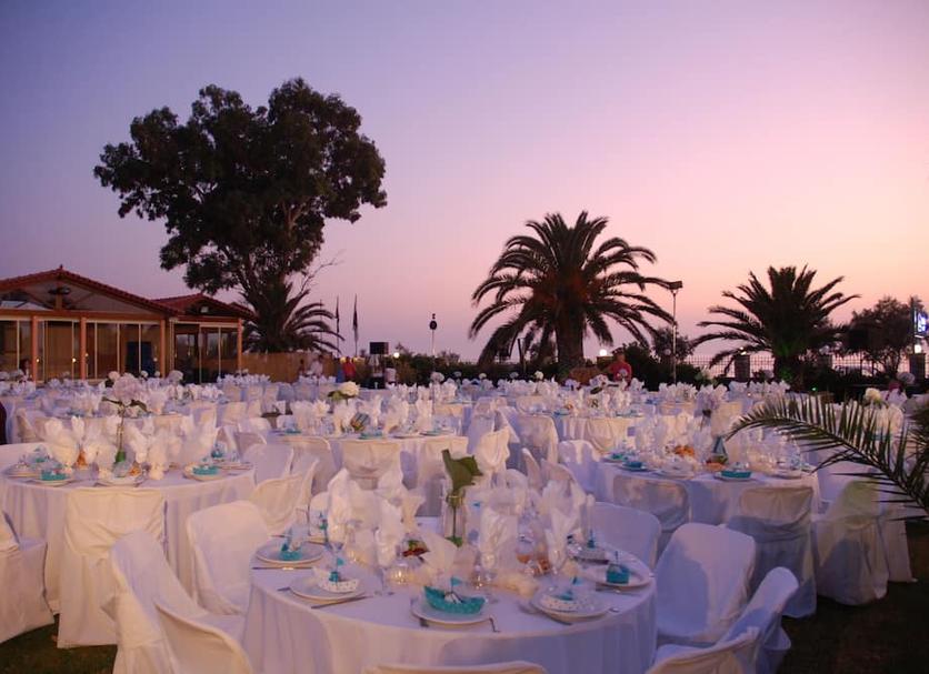 Banquet hall Photo