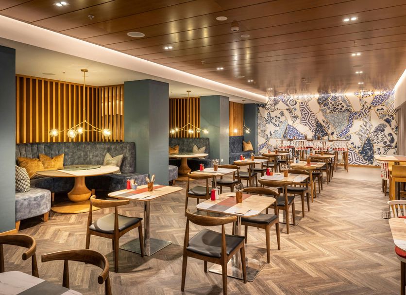 Restaurant Photo