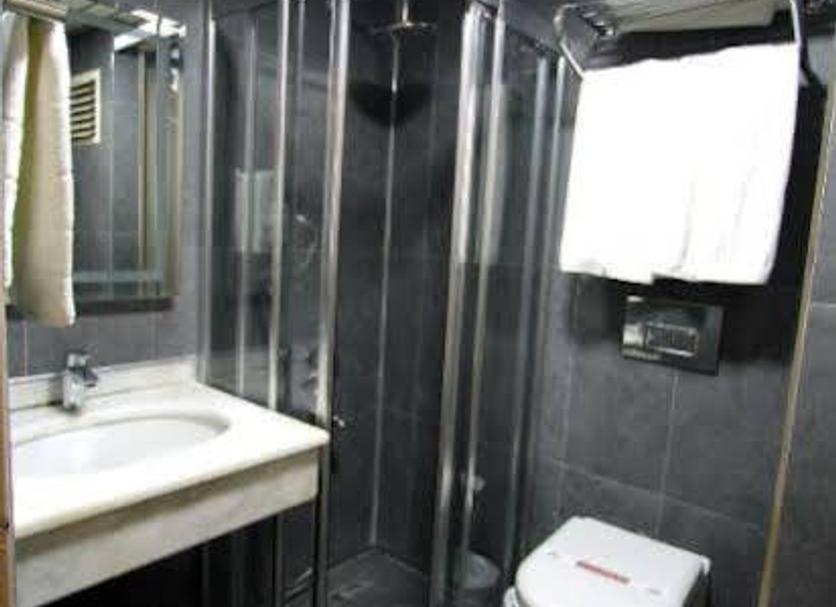 Bathroom Photo
