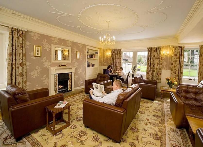 Lounge Photo