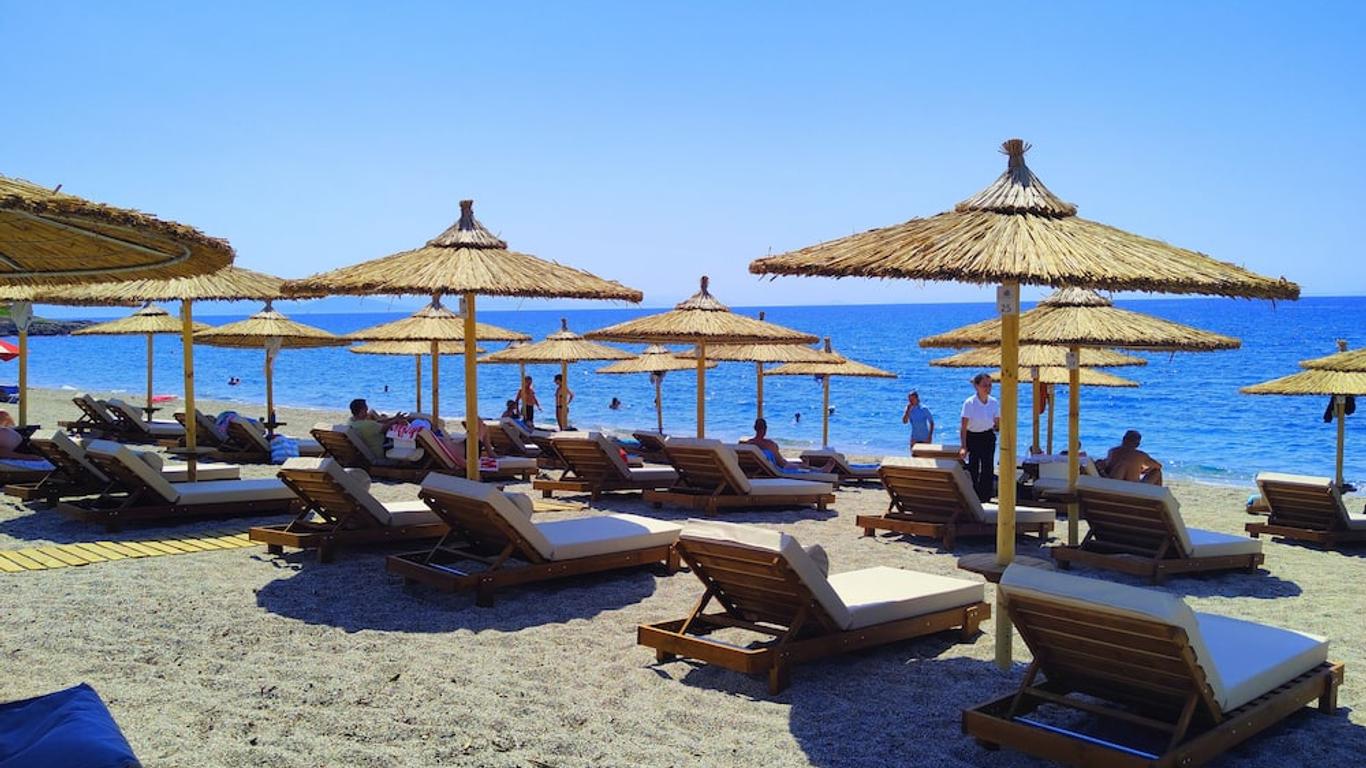 Margo Beach Hotel