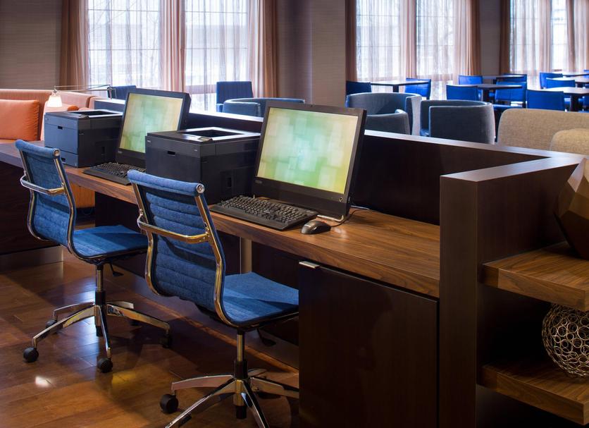 Business center Photo