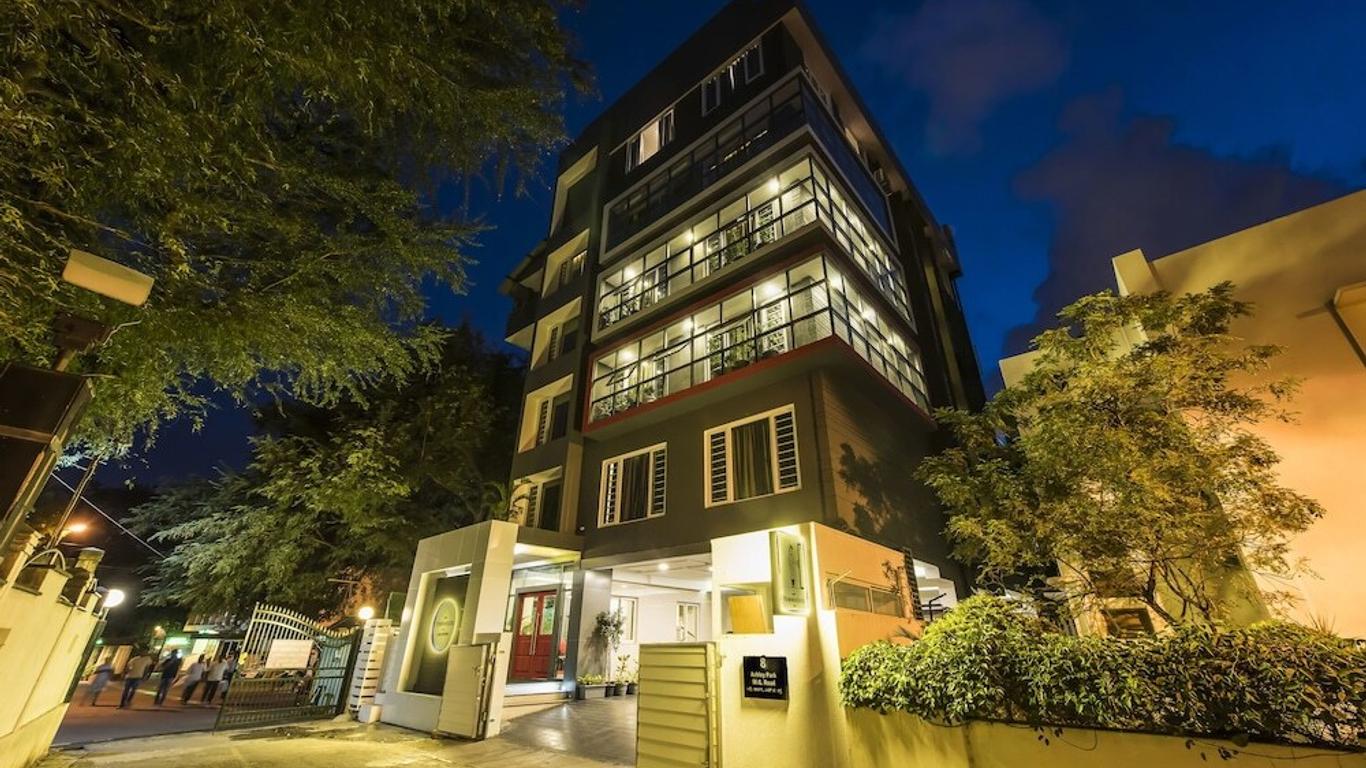 Super Townhouse Mg Road,bangalore