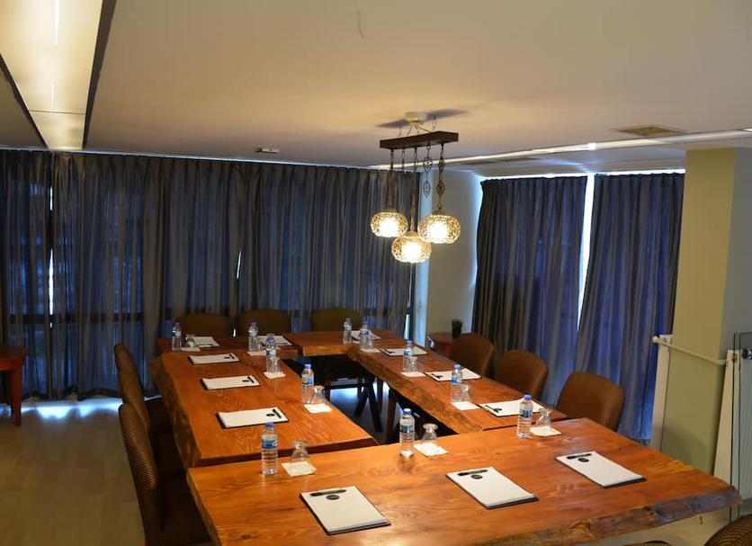 Conference room Photo