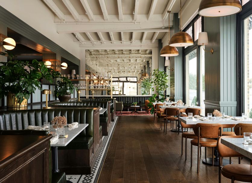 Restaurant Photo