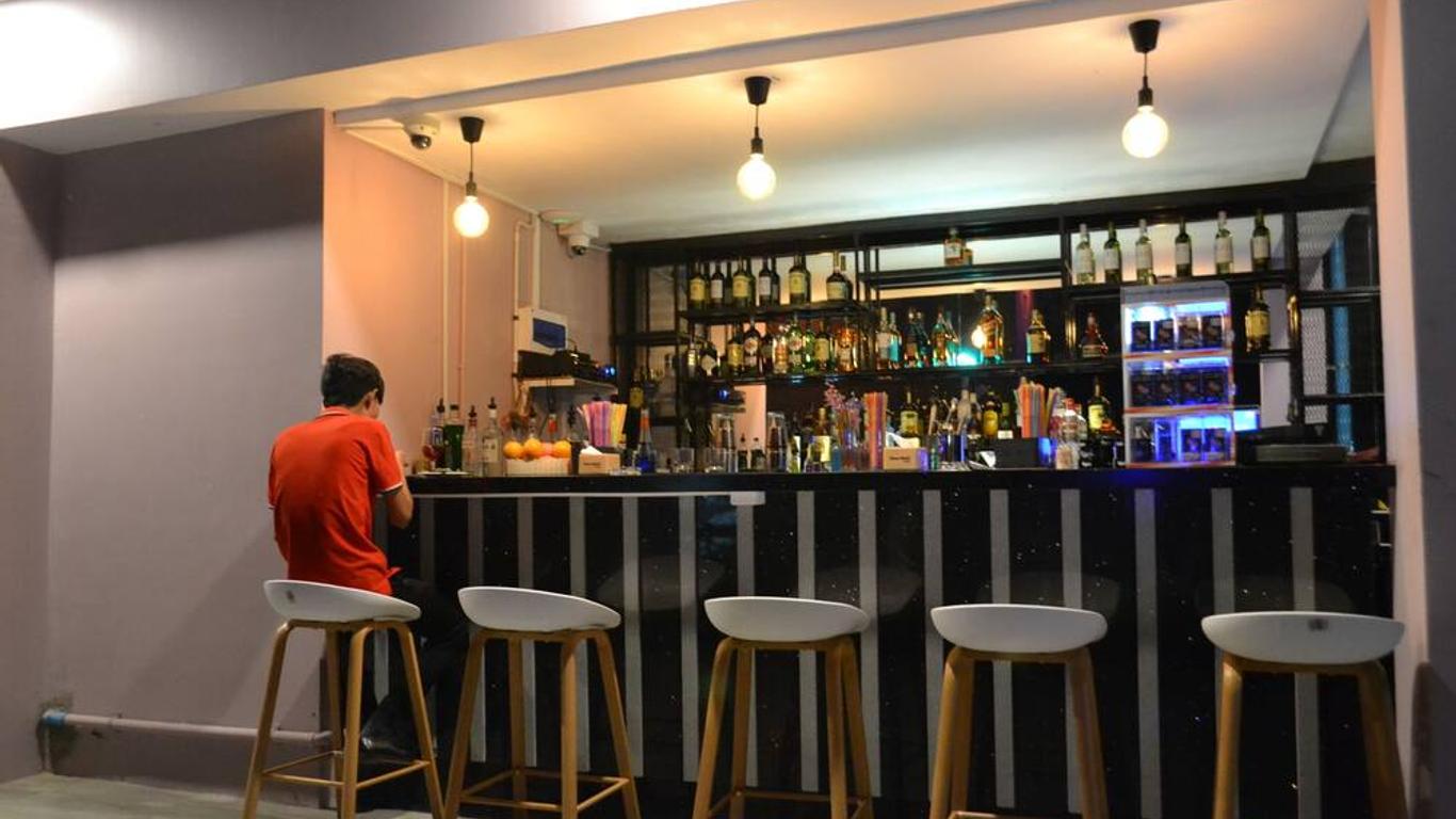 Hotel Broadway Yangon
