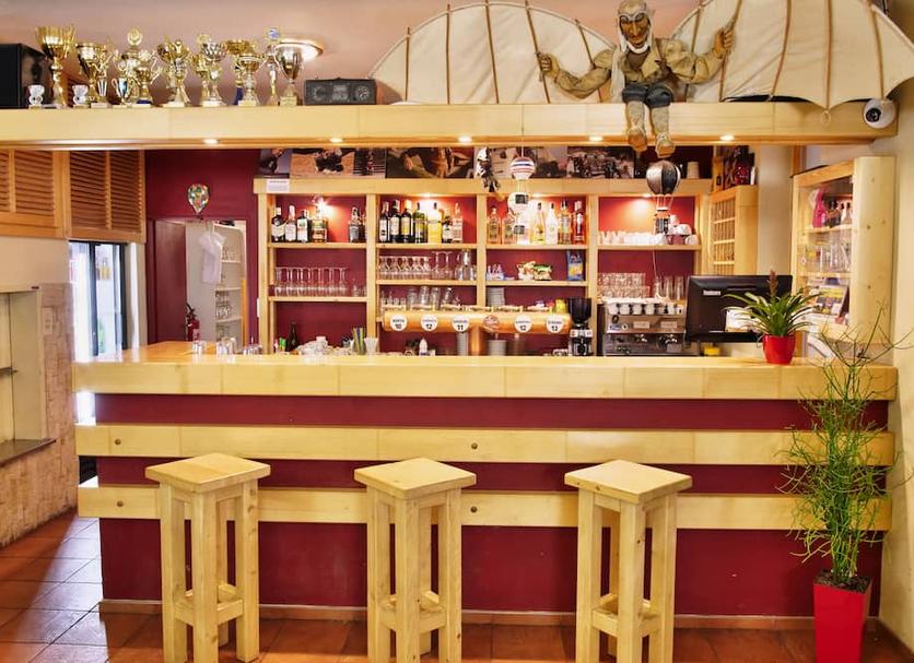Bar Photo