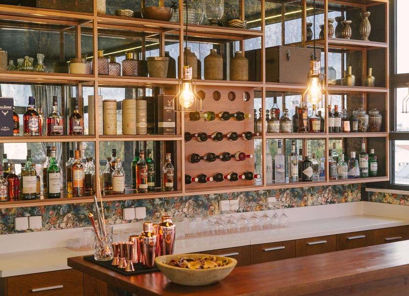 Bar Photo