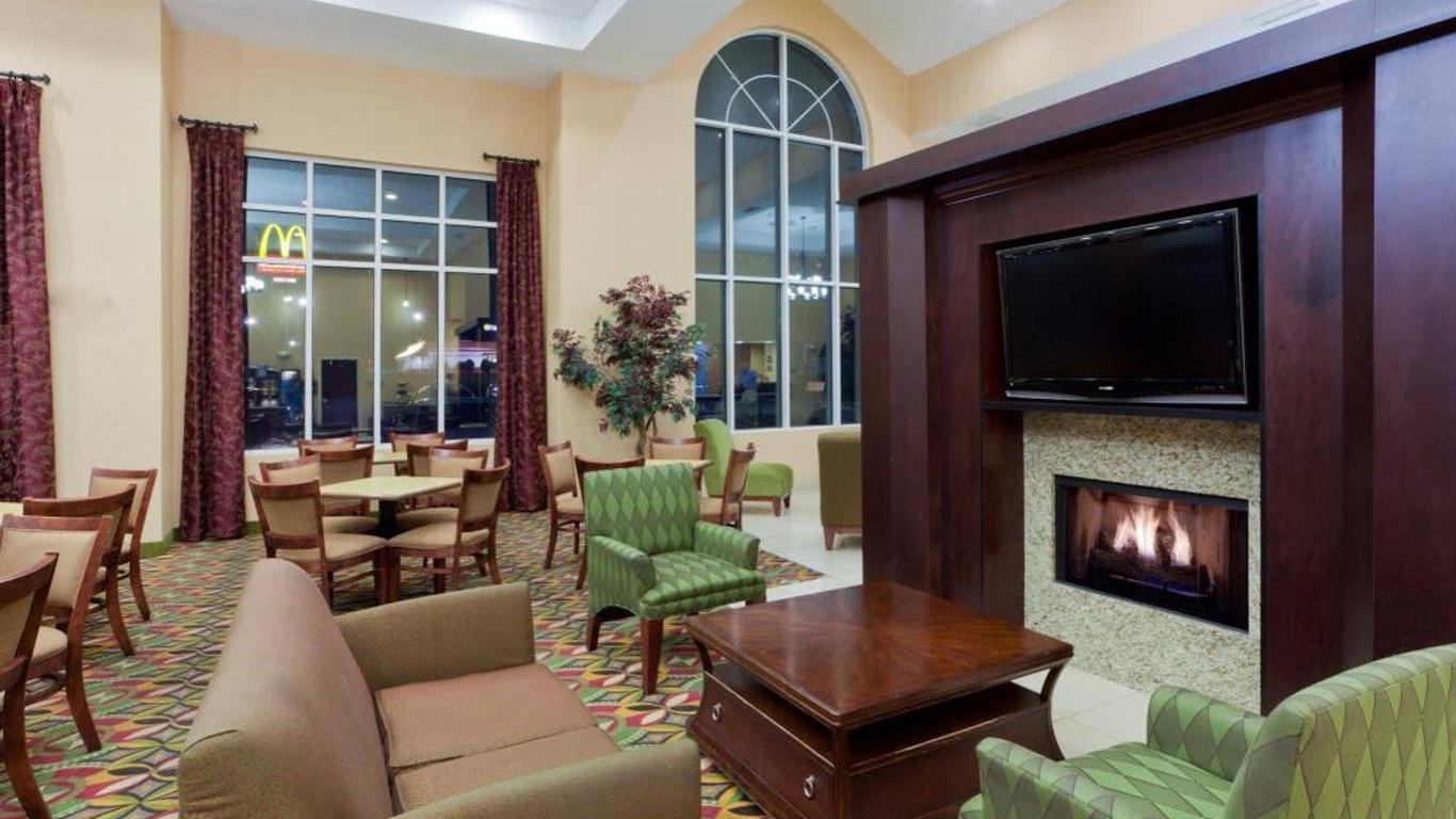 Holiday Inn Express Woodstock-Shenandoah Valley By IHG