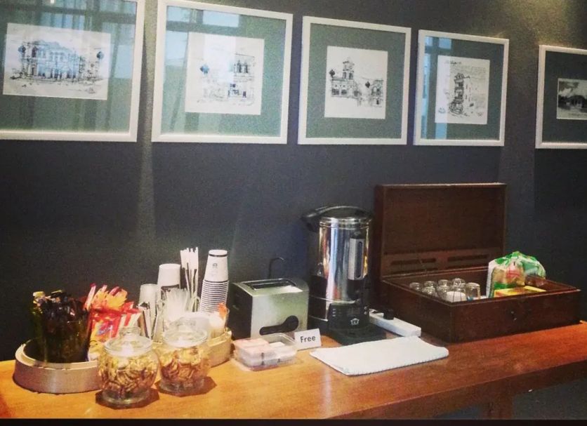 Buffet Photo