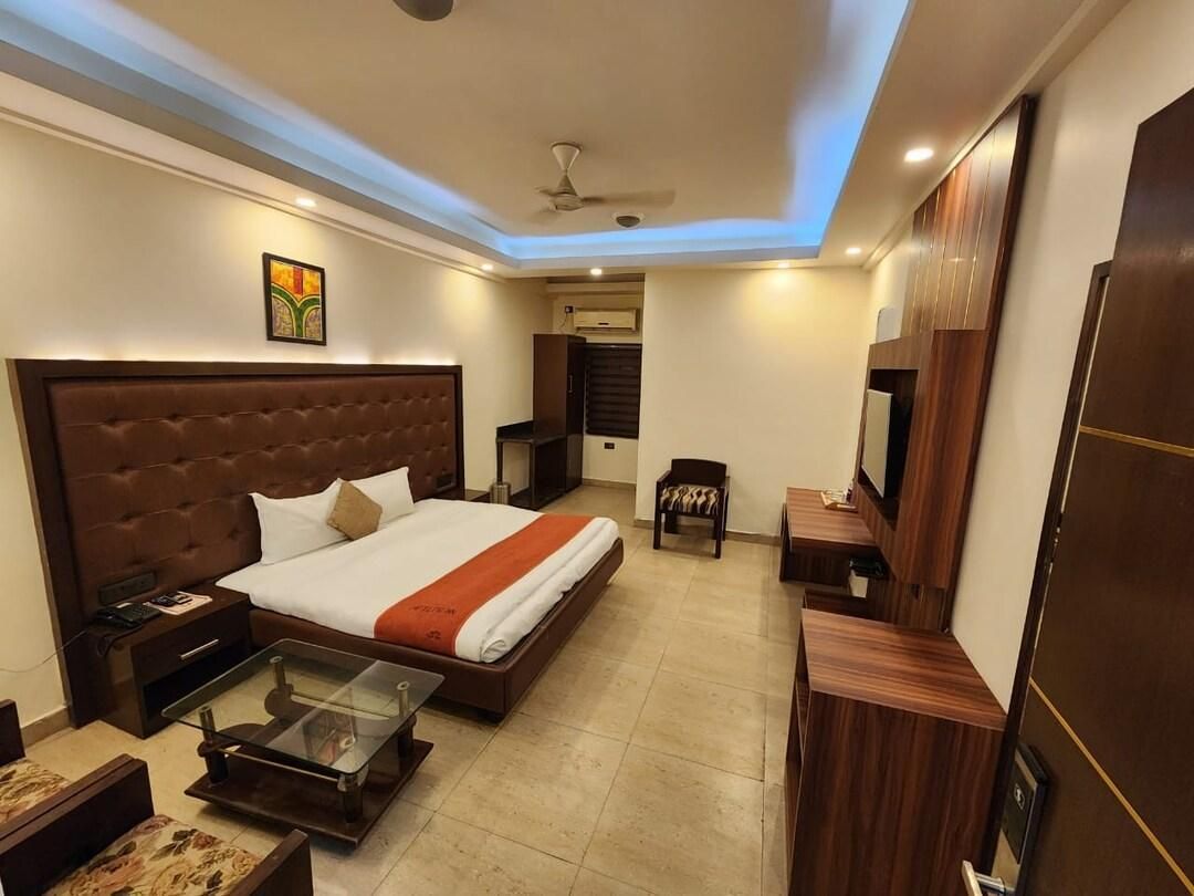 Bedroom Photo