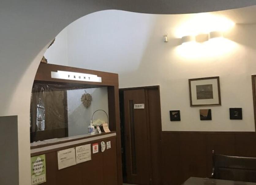 Front desk Photo