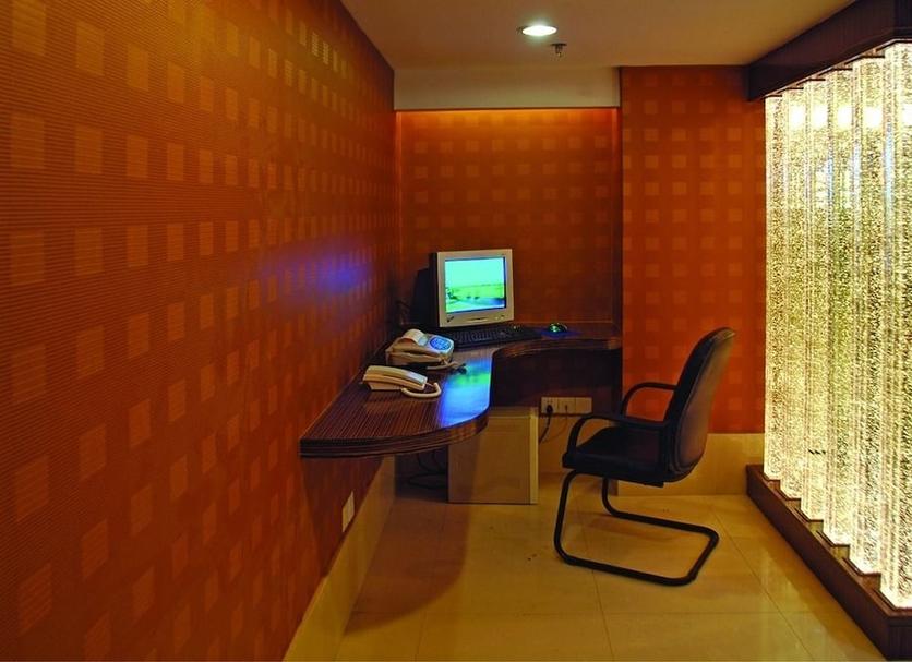 Business center Photo