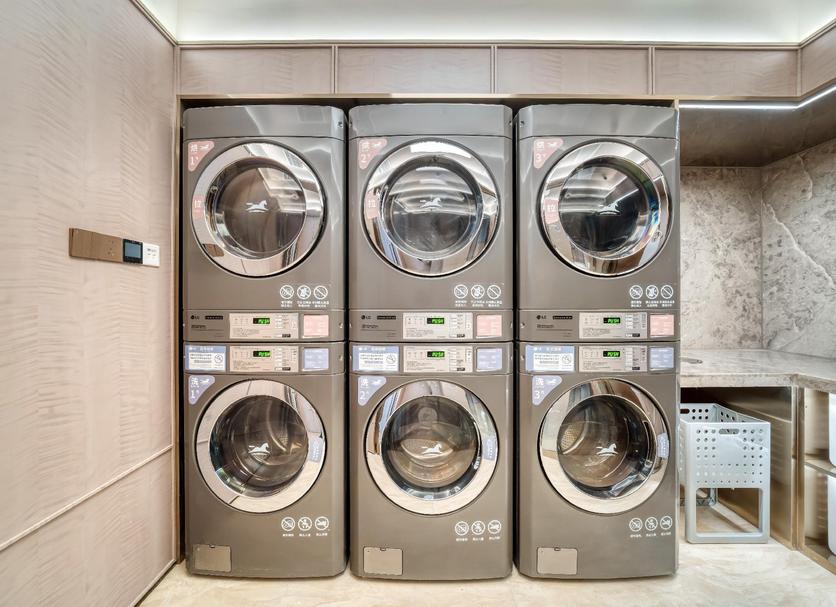 Laundry facility Photo