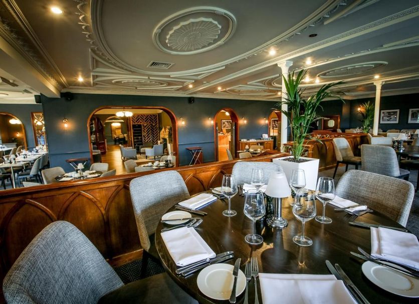 Restaurant Photo