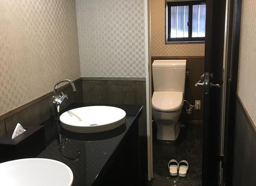 Bathroom Photo