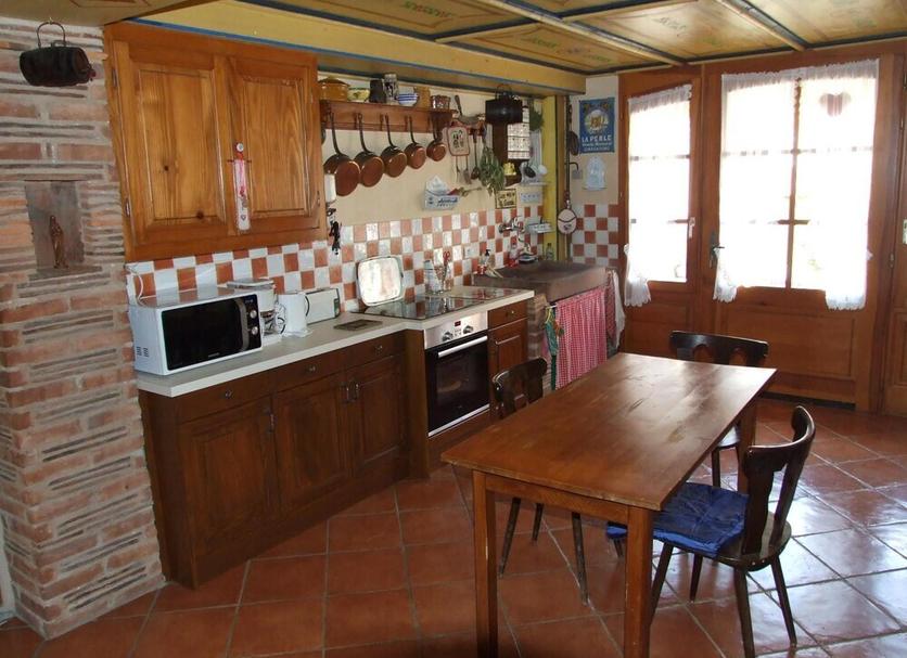 Kitchen Photo