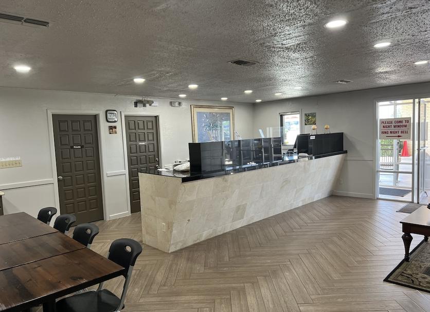 Front desk Photo