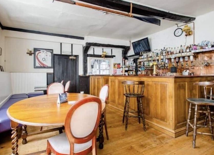 Bar Photo