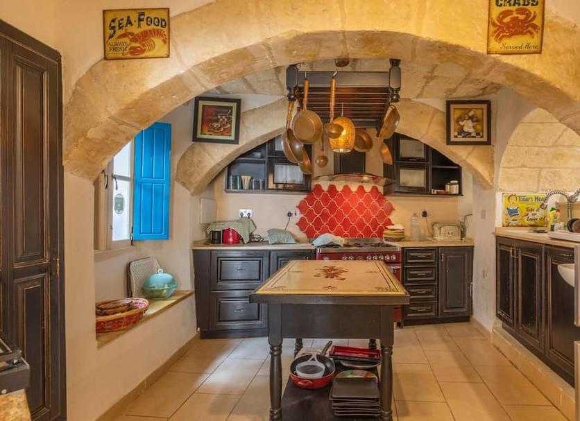 Kitchen Photo