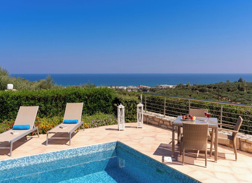 Carme Villas in Rethymno with private pool, sun loungers, dining set and sea view