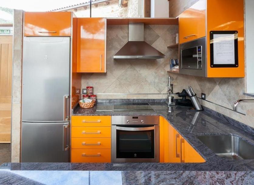 Kitchen Photo