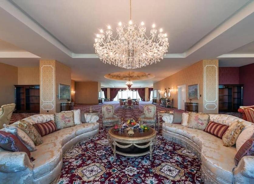 Lounge Photo