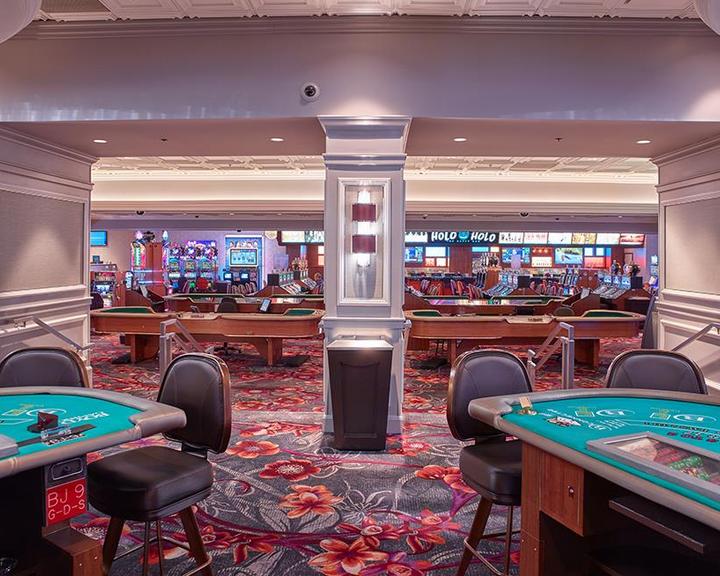California Hotel and Casino from $27. Las Vegas Hotel Deals & Reviews -  KAYAK