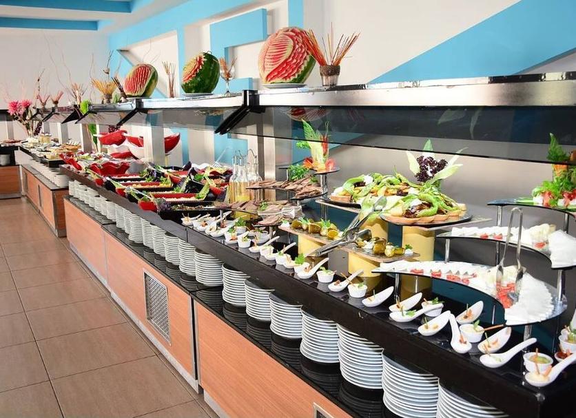 Buffet Photo