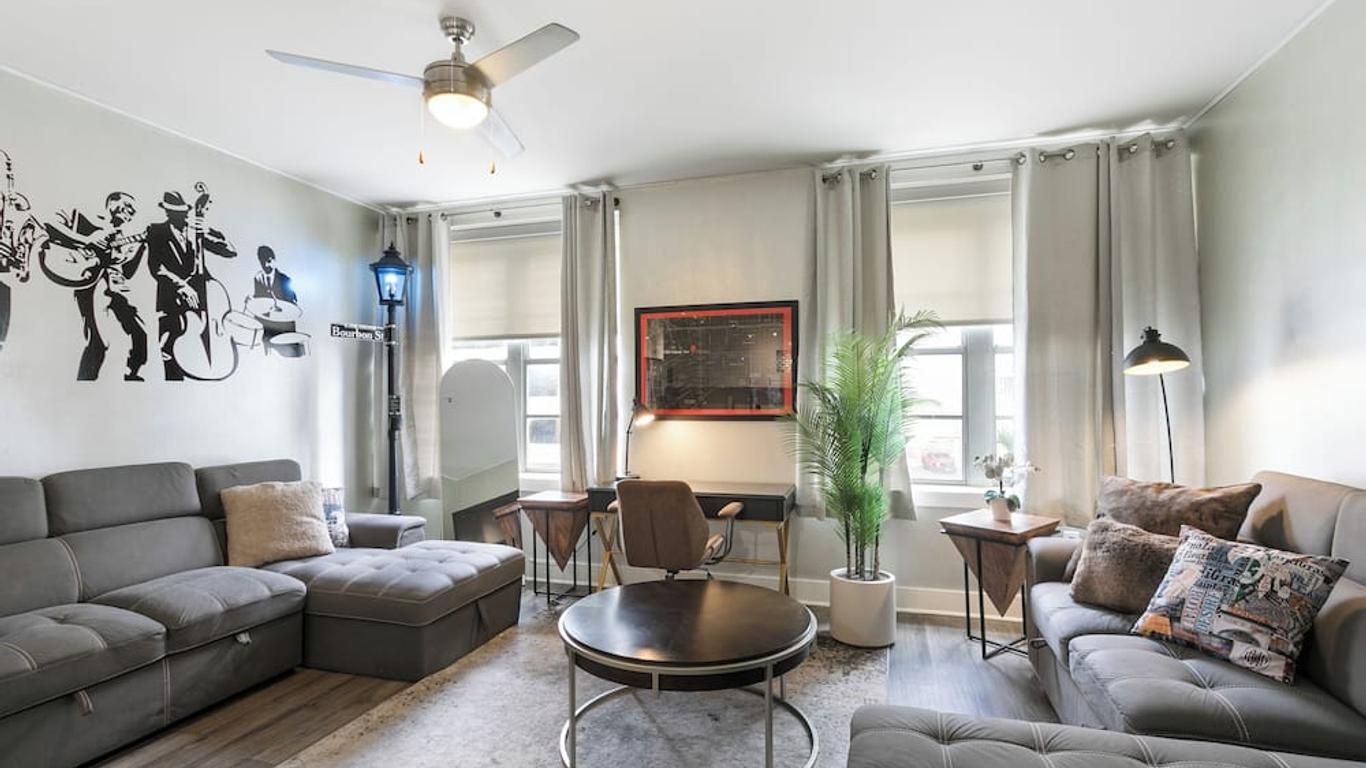 Gorgeous Condos Near French Quarter