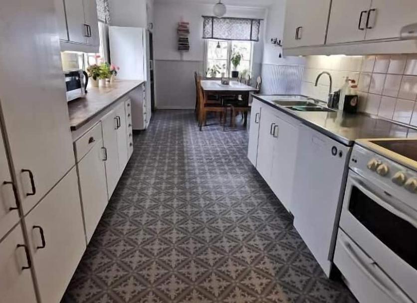 Kitchen Photo