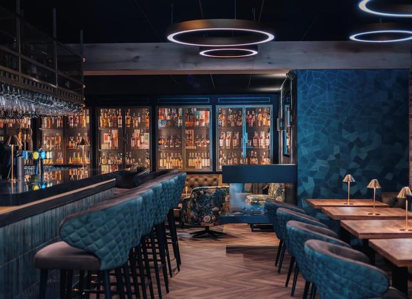 Bar Photo