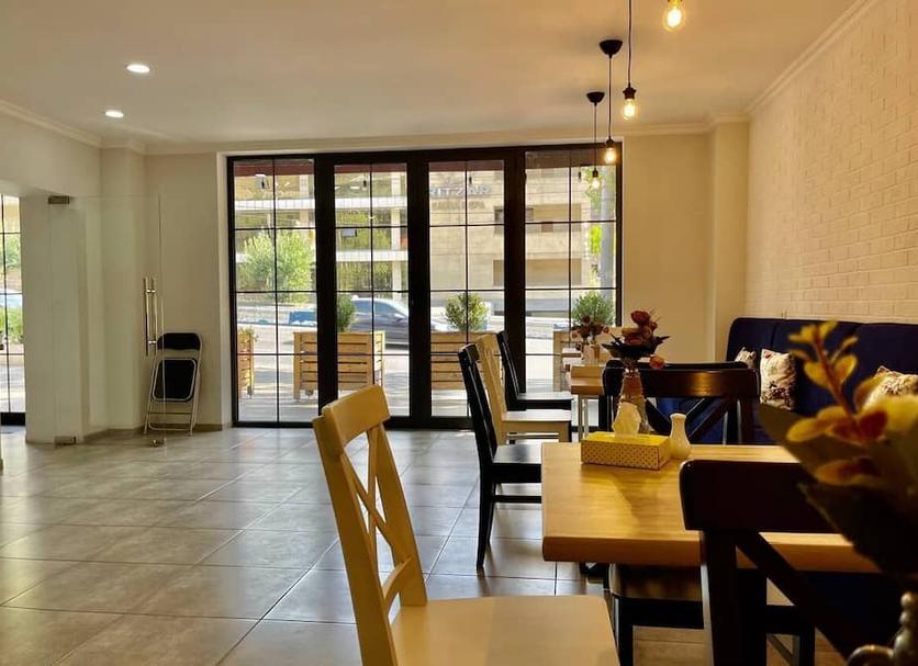 Dining room Photo