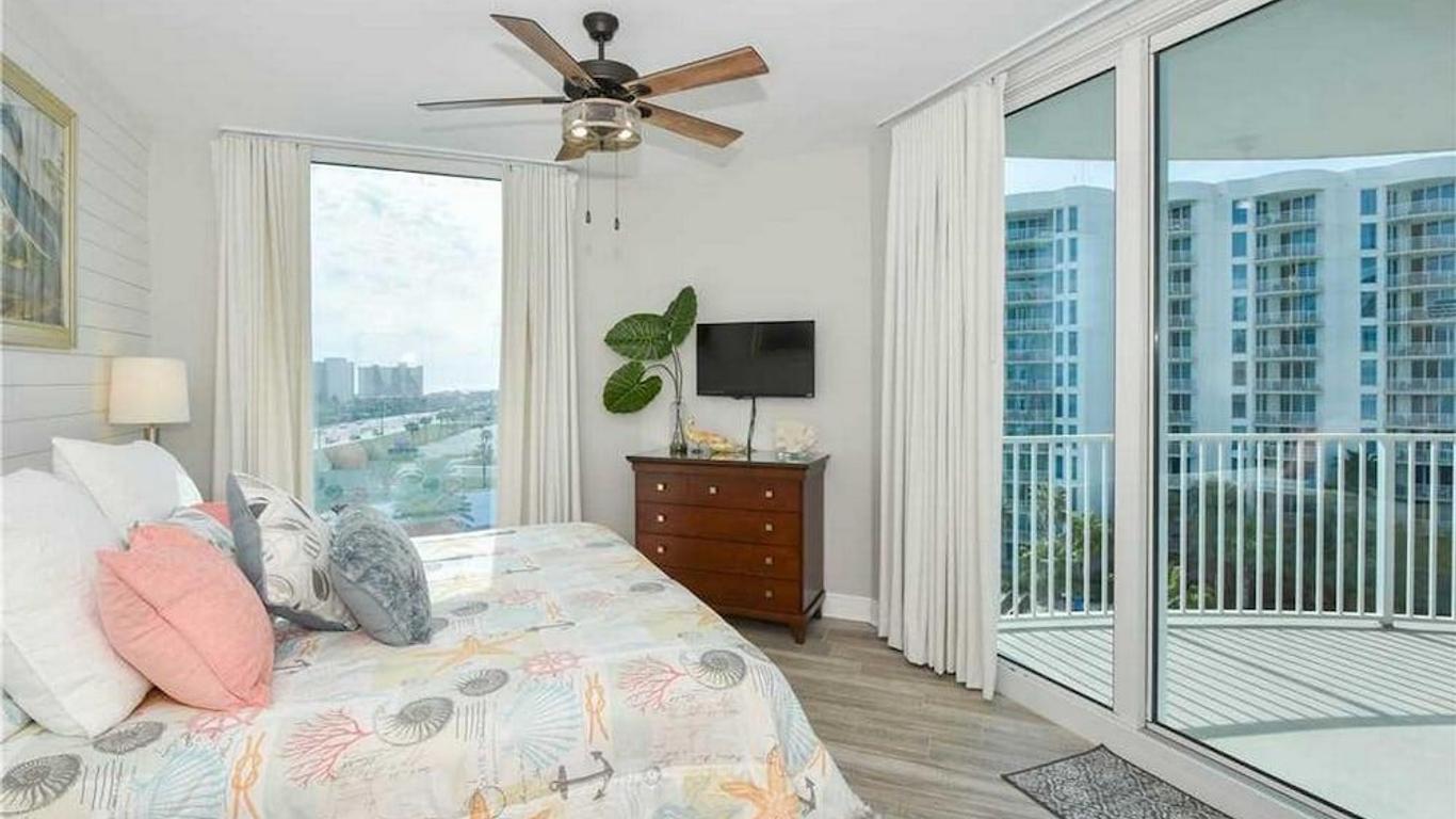 The Palms of Destin by Compass Resorts