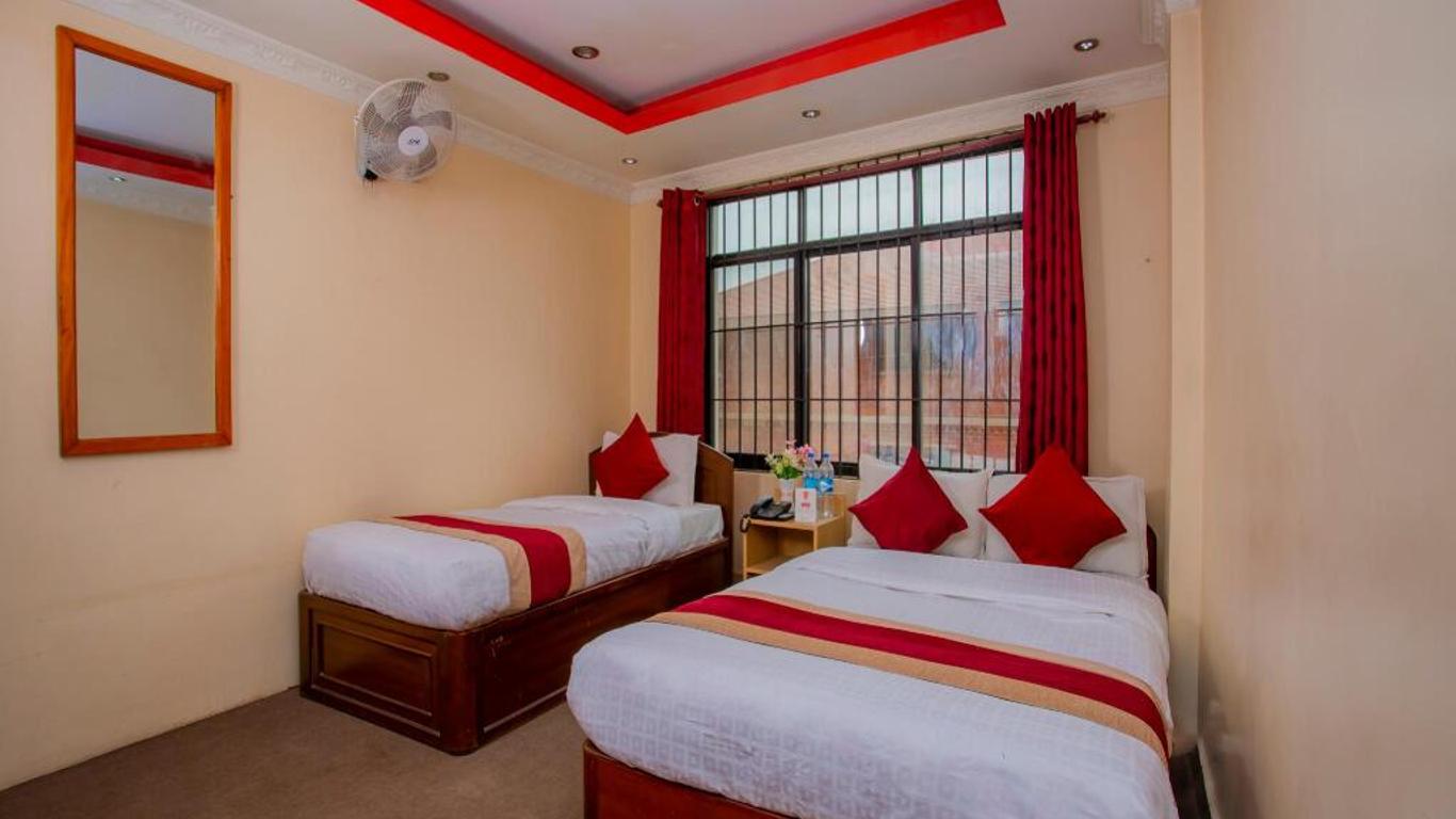 OYO 305 Hotel Gauri