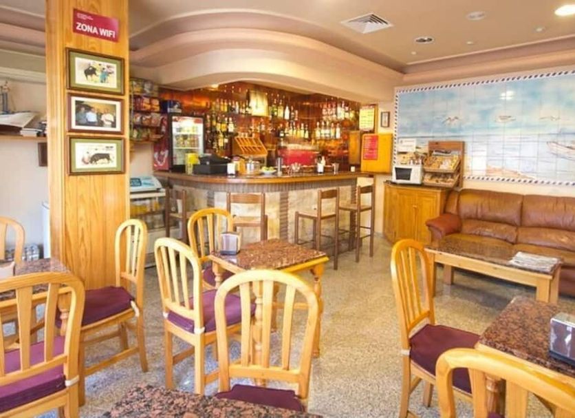 Bar Photo