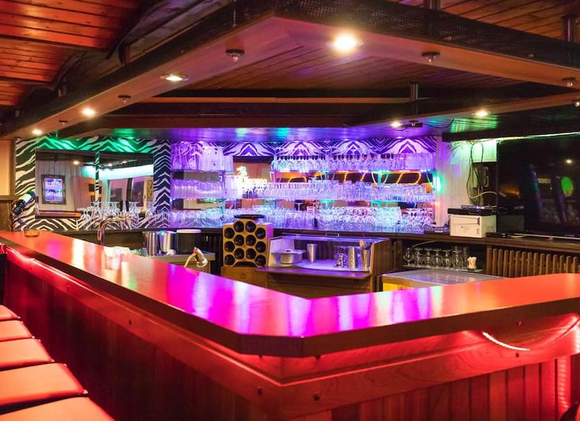 Bar Photo