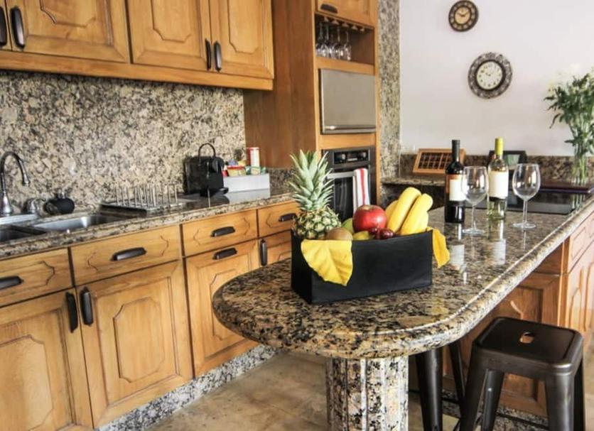 Kitchen Photo