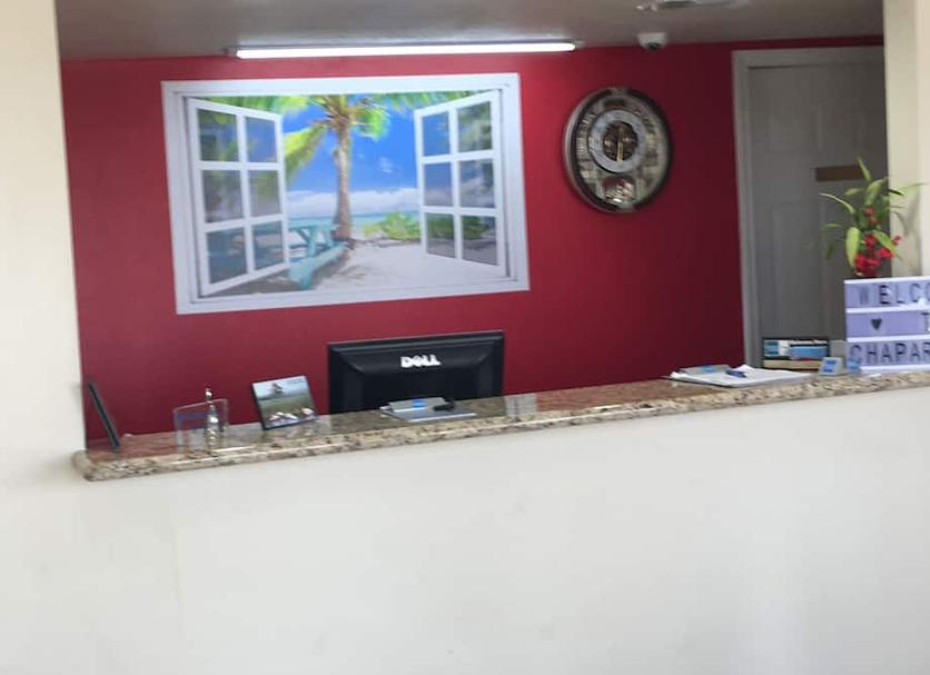 Front desk Photo