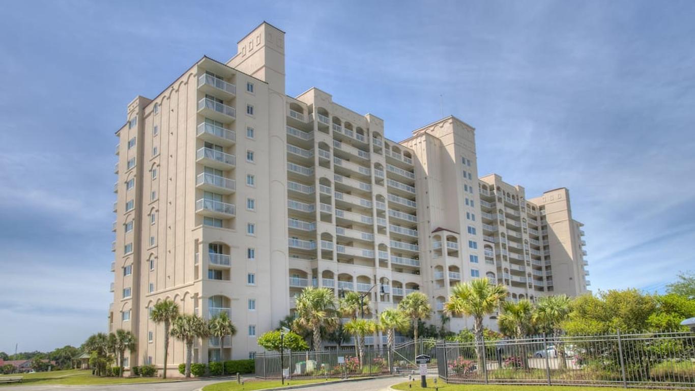Barefoot Resort by Palmetto Vacations