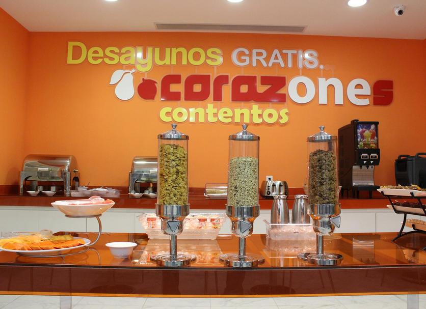 Buffet Photo